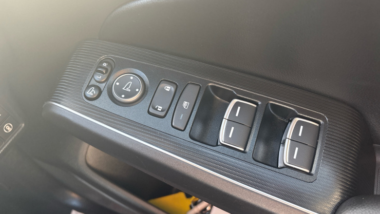 Honda Civic 2.0 eHEV Advance 5dr CVT Hybrid Hatchback